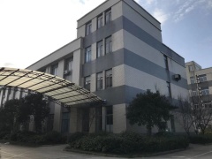 港閘區(qū)廠房出租，靠近南通理工學院，一棟3層，有電梯