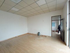 通州劉橋鎮(zhèn)，鋼結(jié)構(gòu)廠房，行車5噸，緊靠高速入口